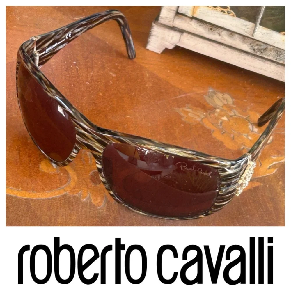 Brown Rhinestone Sunglasses - Picture 3 of 16